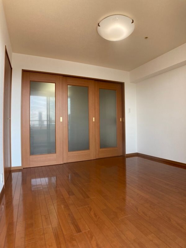 四ツ橋駅 徒歩5分 11階の物件内観写真