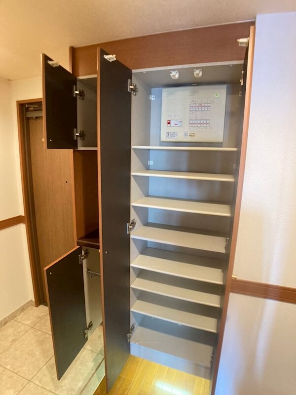 四ツ橋駅 徒歩5分 11階の物件内観写真