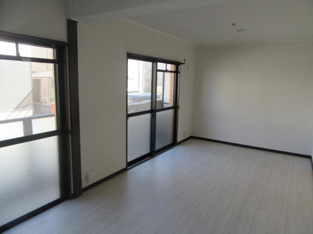 メゾンボヌールの物件内観写真