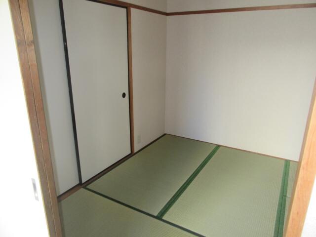 メゾンボヌールの物件内観写真