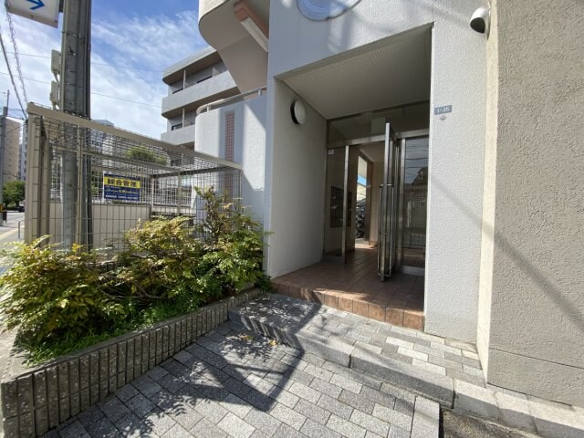 メゾンアトラーの物件外観写真