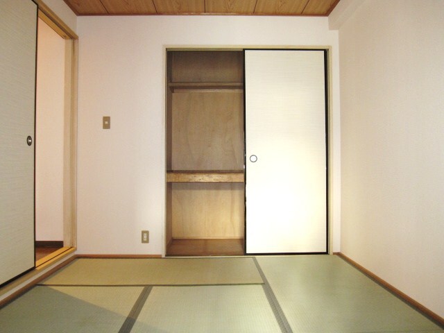 メゾンアトラーの物件内観写真