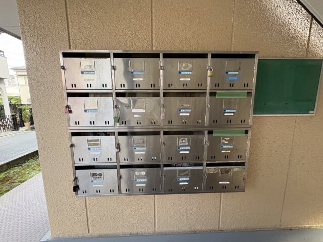 リィヴチャシャトウの物件外観写真