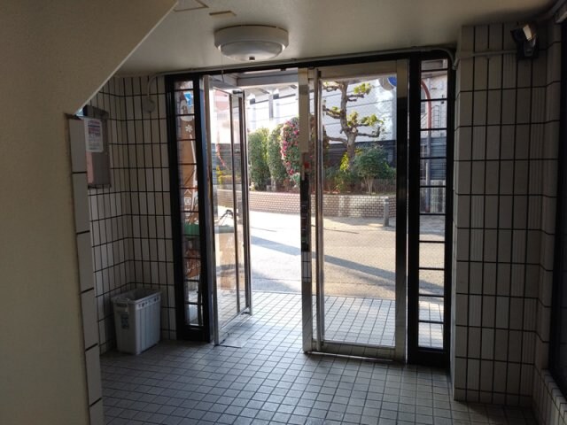 岩井ビルの物件外観写真