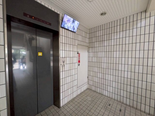 岩井ビルの物件外観写真