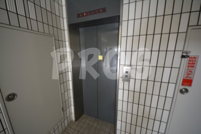 岩井ビルの物件外観写真