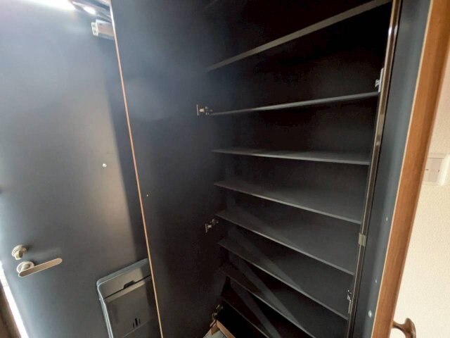 岩井ビルの物件内観写真