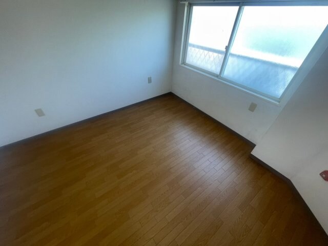 ポップ高槻の物件内観写真