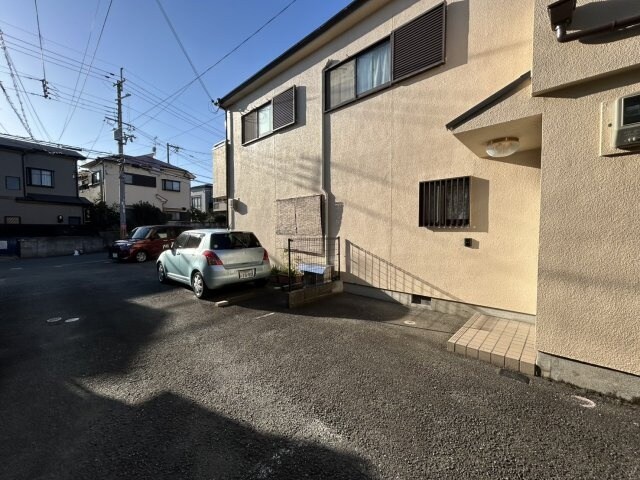 松本ハイツD棟の物件外観写真