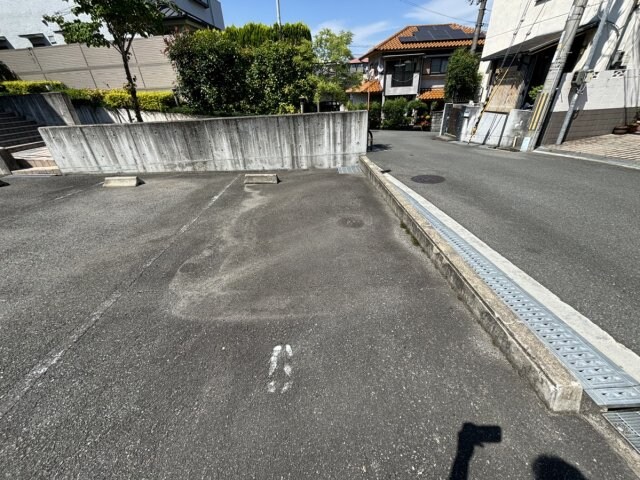 ニューサンライズ南春日丘の物件外観写真