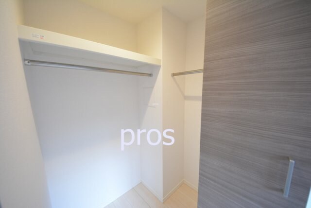 メープルスクエア心斎橋の物件内観写真