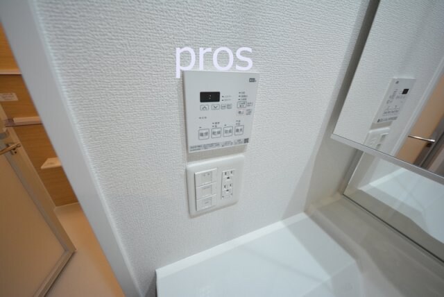 メープルスクエア心斎橋の物件内観写真