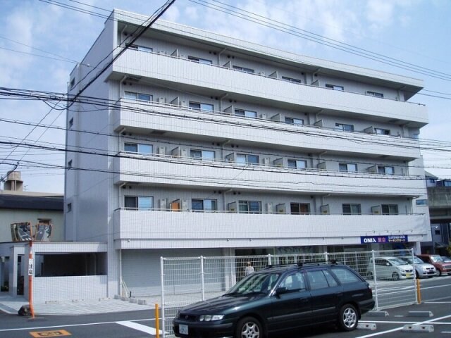 セラフィック・IWTの物件外観写真