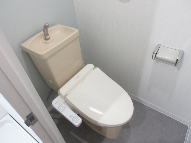 ルルーディー古川の物件内観写真