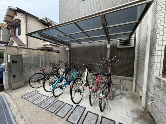 パレ　ブロンの物件外観写真