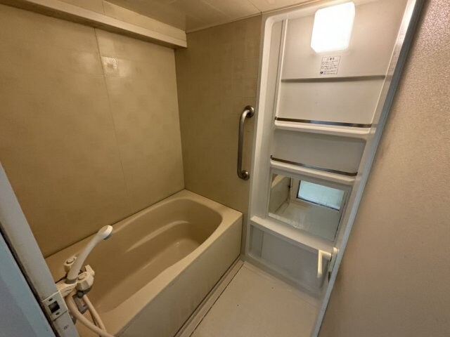 フェルザ南茨木の物件内観写真