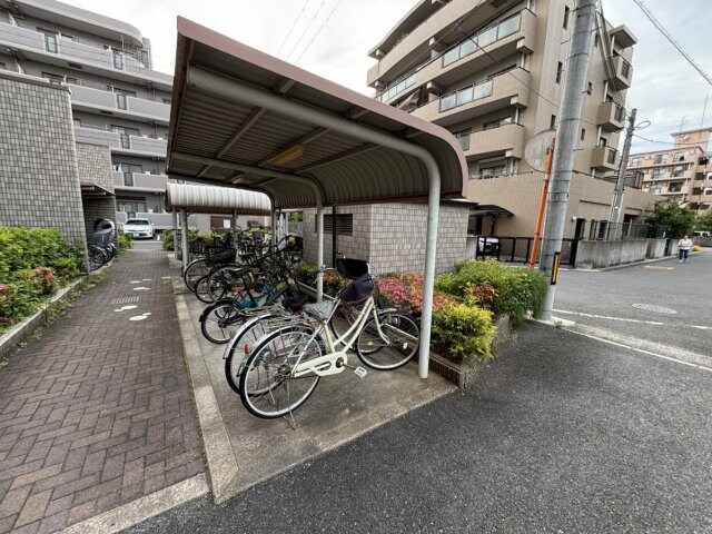 フェルザ南茨木の物件外観写真