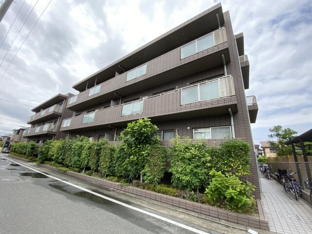 コート若園の物件外観写真