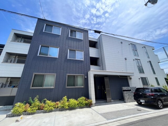 Maison de pradoの物件外観写真