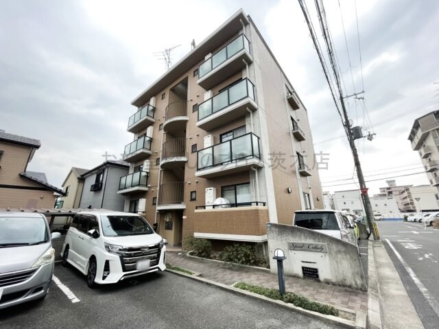 スペンドカームリーの物件外観写真