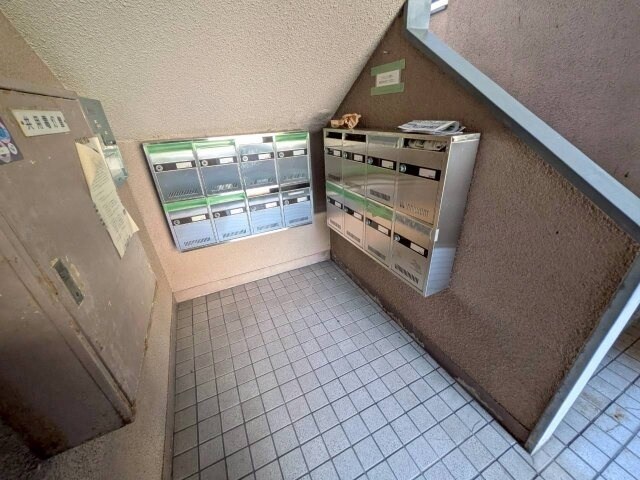 マンション紫明園の物件外観写真