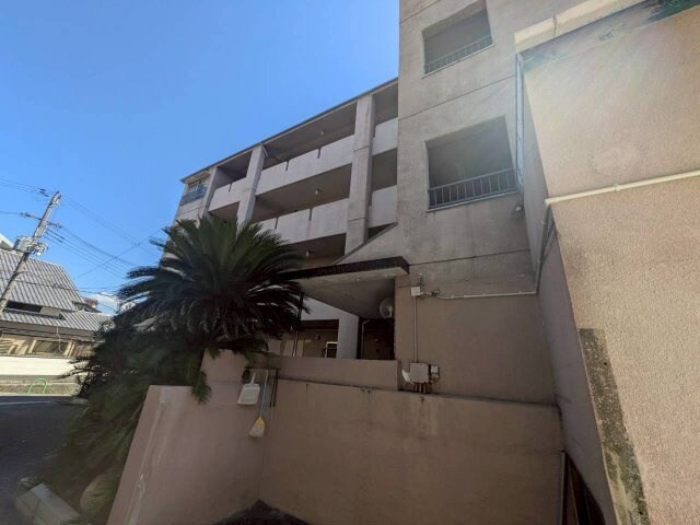 マンション紫明園の物件外観写真