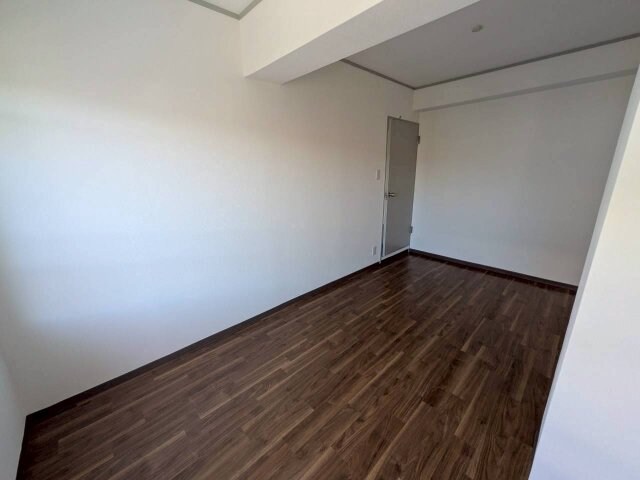 マンション紫明園の物件内観写真