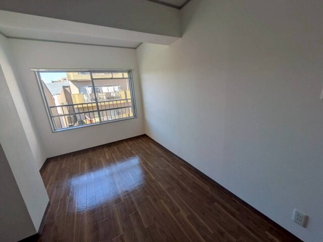 マンション紫明園の物件内観写真