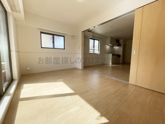 ベルフォーレ茨木の物件内観写真