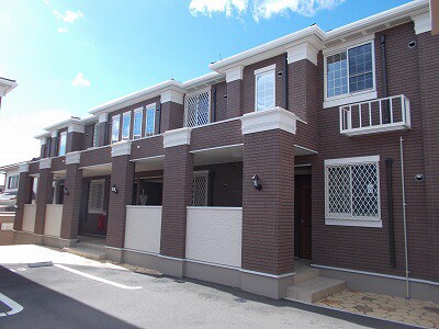 ヴィラ　カレント　ウエストの物件外観写真