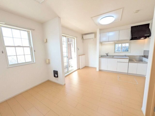 ヴィラ　カレント　ウエストの物件内観写真