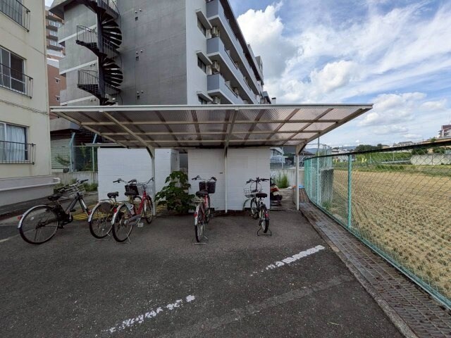 田中マンションの物件外観写真