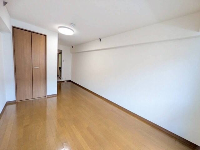 ヤングパレス茨木の物件内観写真