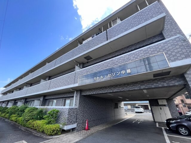 カトルセゾン中甚の物件外観写真