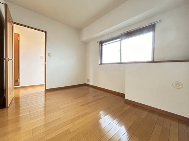 カトルセゾン中甚の物件内観写真