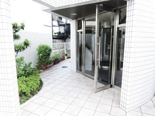 セラフィック・IWTの物件外観写真