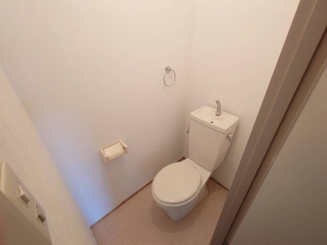 フレアコートの物件内観写真