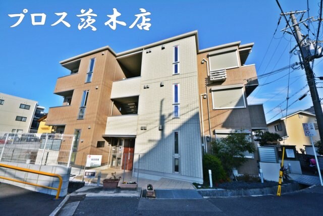 ブライト　テラスの物件外観写真