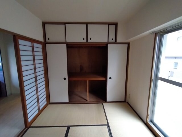 コンプリーションⅠの物件内観写真