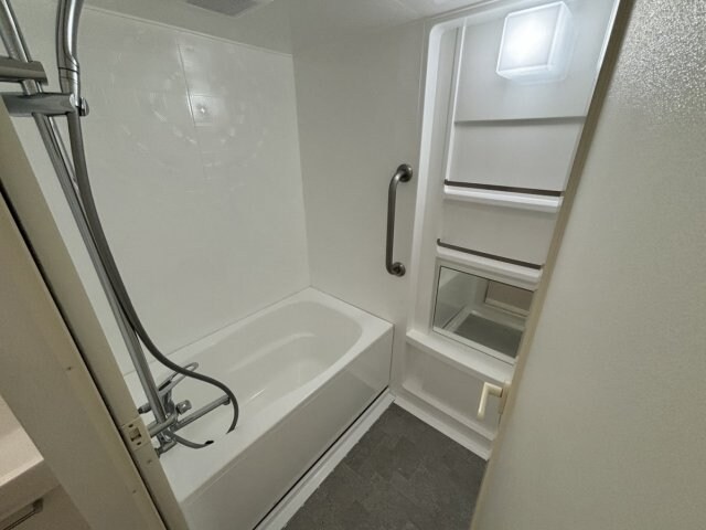 フェルザ南茨木の物件内観写真