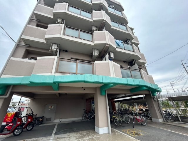 コンフォート・グリーンの物件外観写真