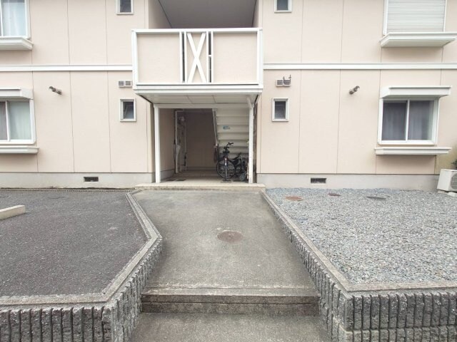 レジデンスセレ二ティーの物件外観写真