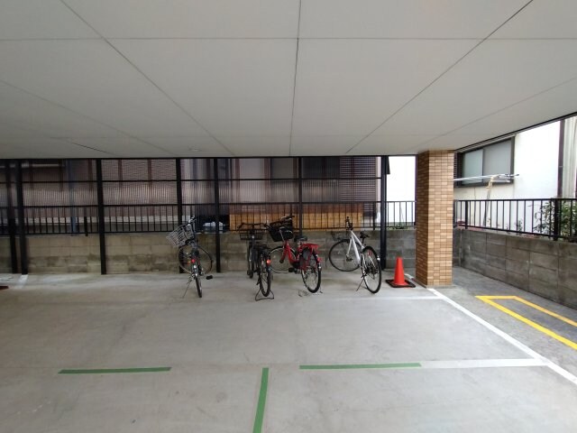 シマダコーポレーションの物件外観写真