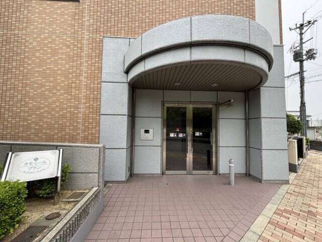 カモミール・ブランの物件外観写真