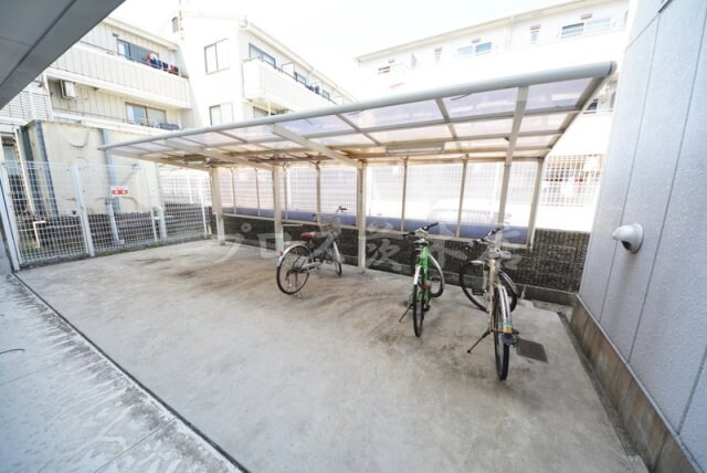 ウエストコーポの物件外観写真