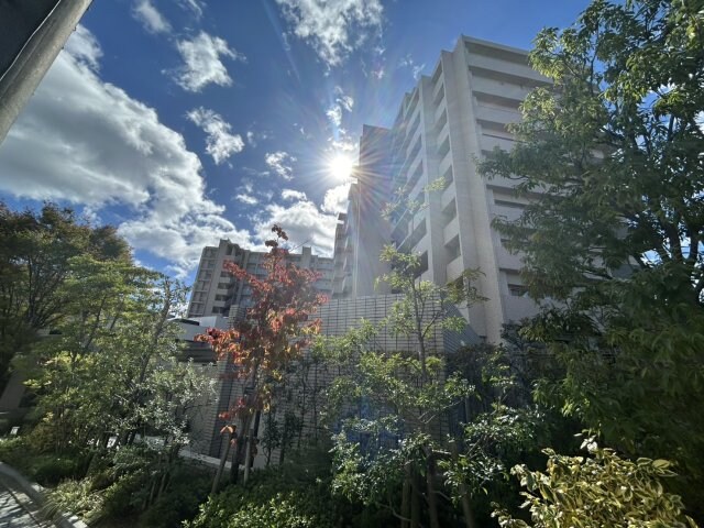 ジェイグラン高槻の物件外観写真