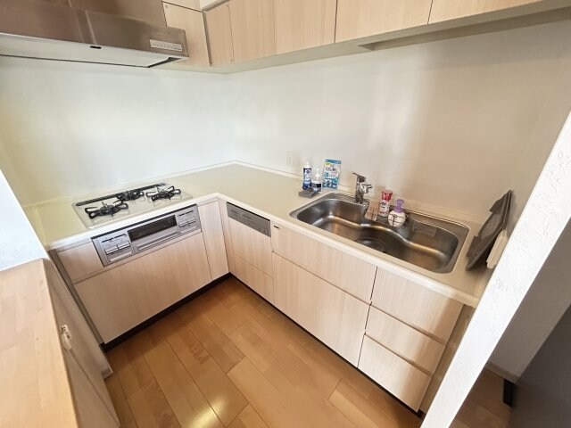 ジェイグラン高槻の物件内観写真