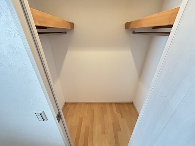 ジェイグラン高槻の物件内観写真