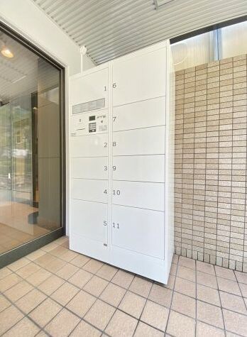 マインズ・コム南茨木の物件内観写真