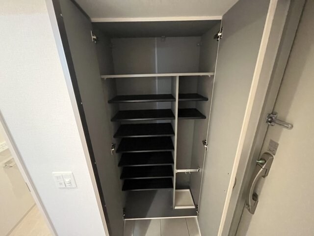 ストーリア茨木の物件内観写真